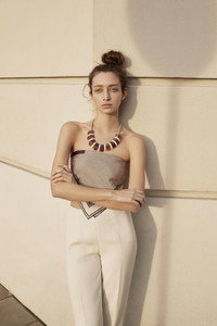 Tamara Leschner