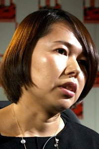 岡田麻衣子