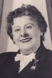 Ilena de Castro