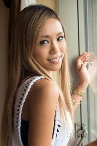 藤本紫媛
