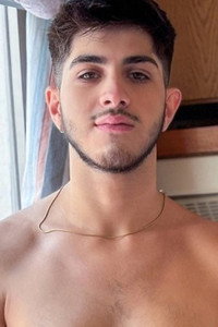 Leon Giok