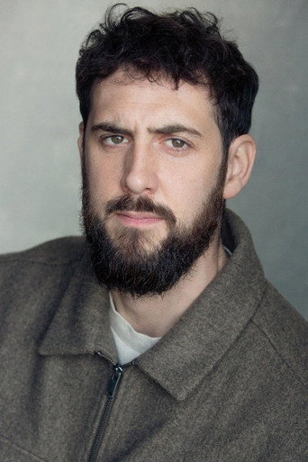 Elliot Benn