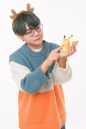 鹿喑