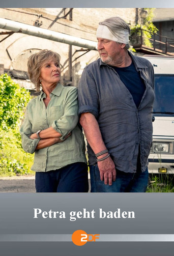 Petra geht baden
