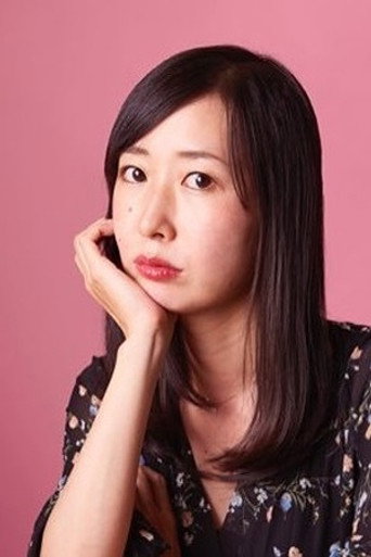 岸本鮎佳