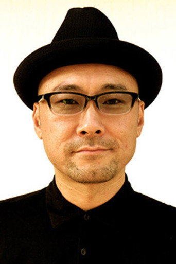 内田英治