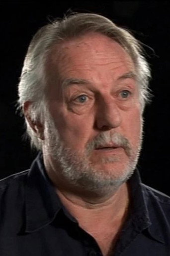 Roger Murray-Leach